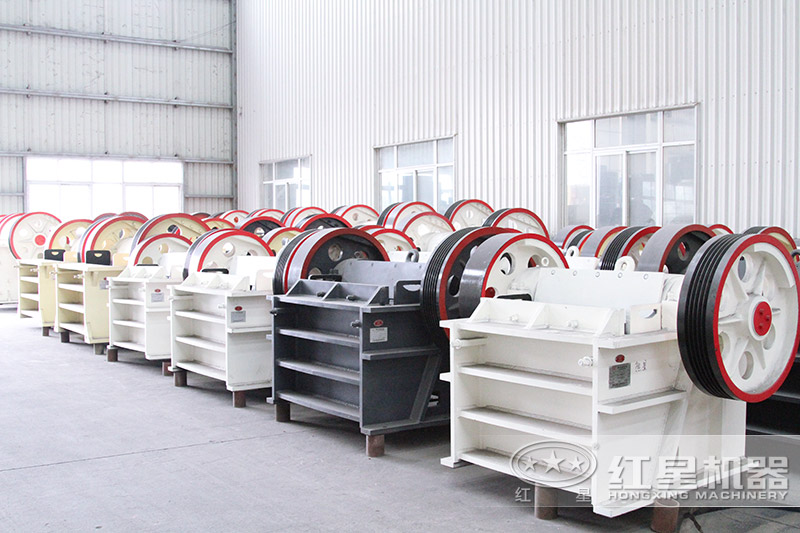 PE系列顎式破碎機型號全，車間現(xiàn)貨