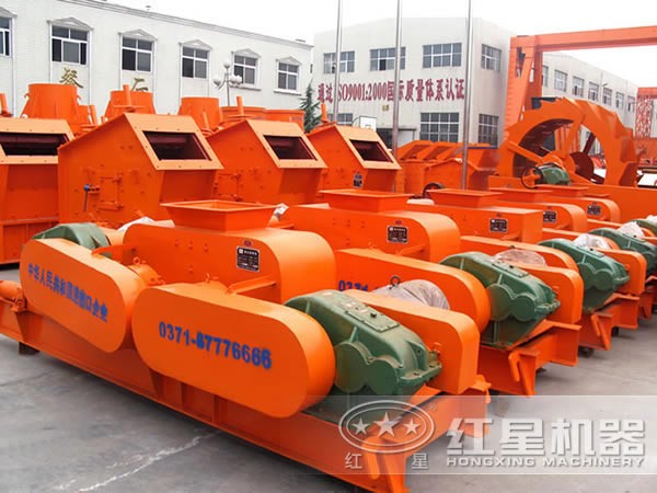 水泥對輥破碎機(jī)