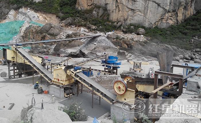 紅星砂石粉碎機(jī)現(xiàn)場(chǎng) 紅星砂石粉碎機(jī)現(xiàn)場(chǎng)