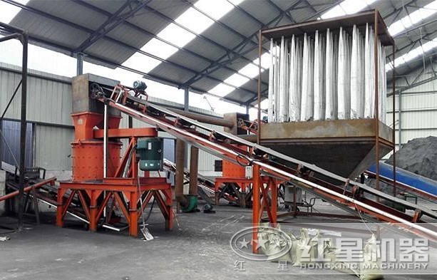 立軸式復(fù)合破碎機(jī)施工現(xiàn)場