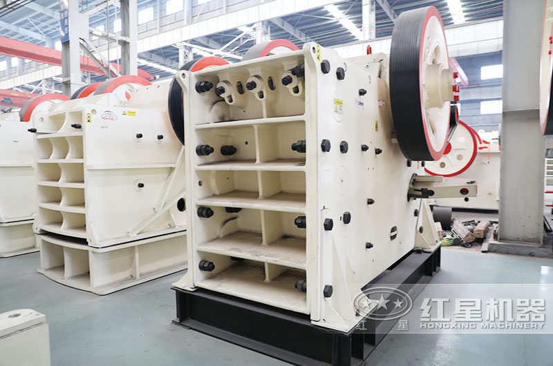 每小時(shí)500噸大型破碎機(jī)多少錢一臺？